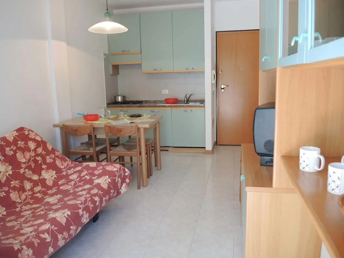 One-Bedroom Flat Next To Bibione Thermae Apartment