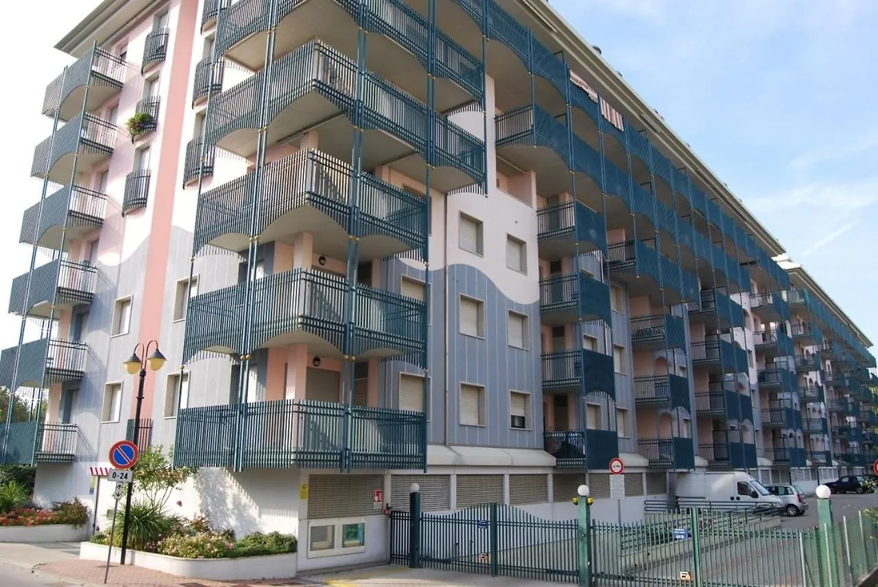 One-Bedroom Flat Next To Bibione Thermae 0*,